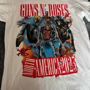 Guns N Roses 2023 North American Concert t shirt medium